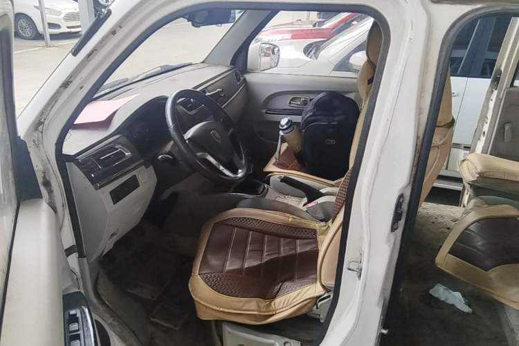 Used Jinbei New Hiace X30L  Left Front Seat