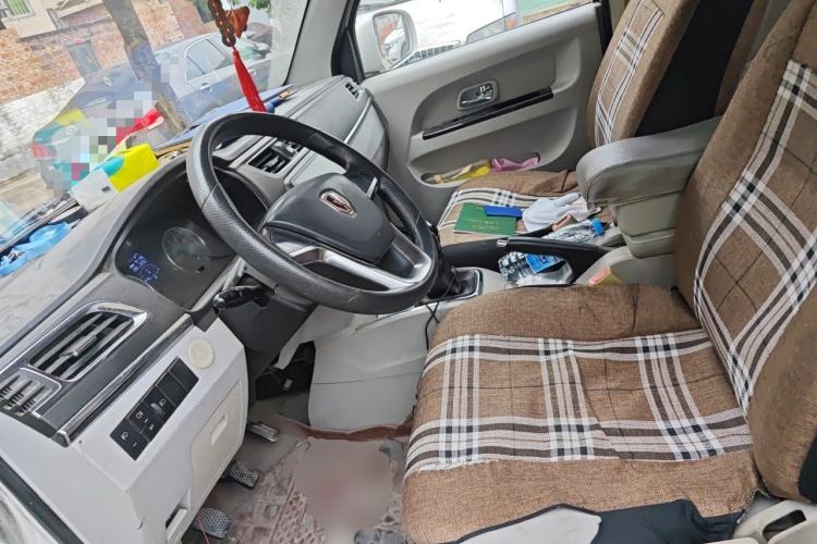 Used Jinbei New Hiace X30L 2018 1.5L Wealth Edition DLCG14 Left Front Seat