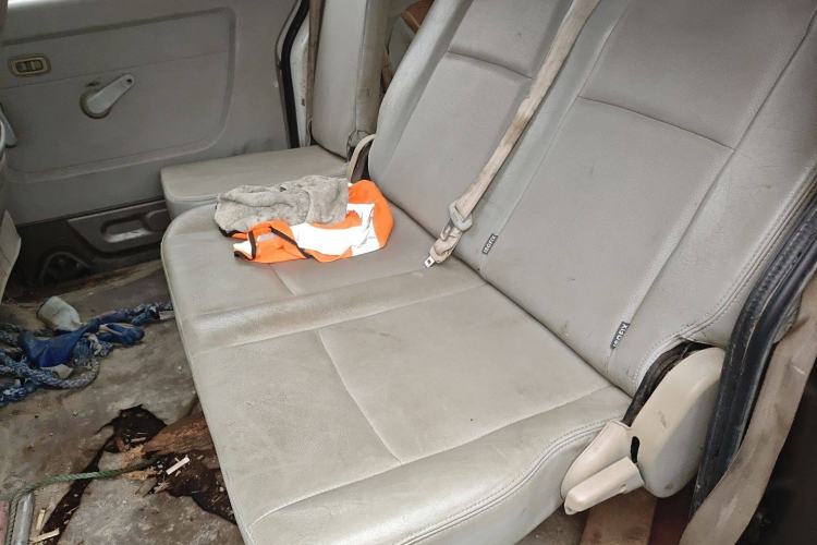 Used Jinbei New Hiace X30L 2018 1.5L Wealth Edition DLCG14 Left Rear Seat