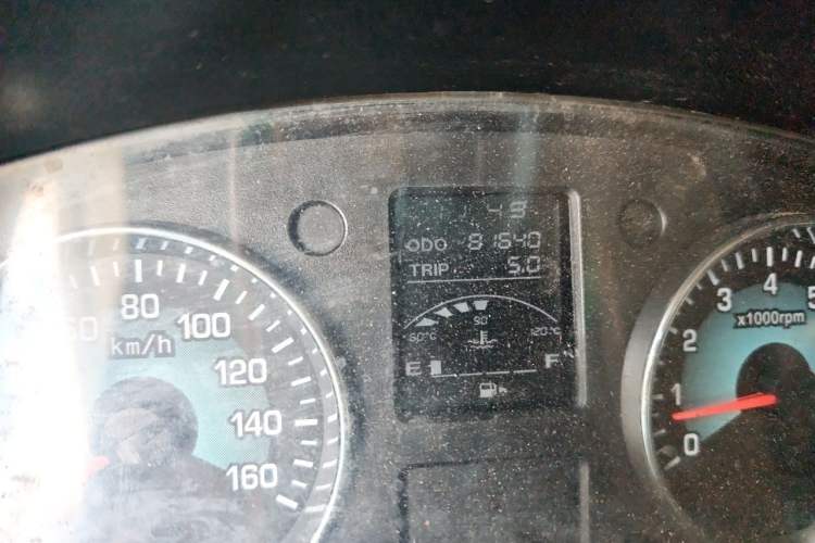 Used Jinbei New Hiace X30L 2018 1.5L Wealth Edition DLCG14 Odometer Close Up