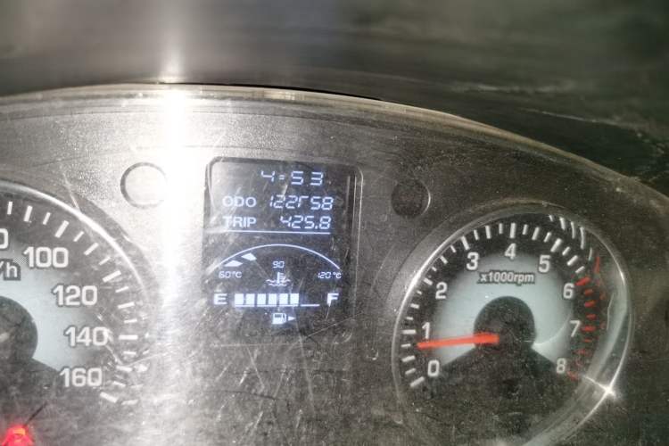 Used Jinbei New Hiace X30L 2018 1.5L Wealth Edition DLCG14 Odometer Close Up