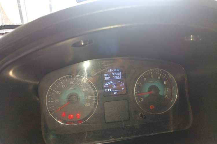 Used Jinbei New Hiace X30L 2018 1.5L Wealth Edition DLCG14 Odometer Close Up