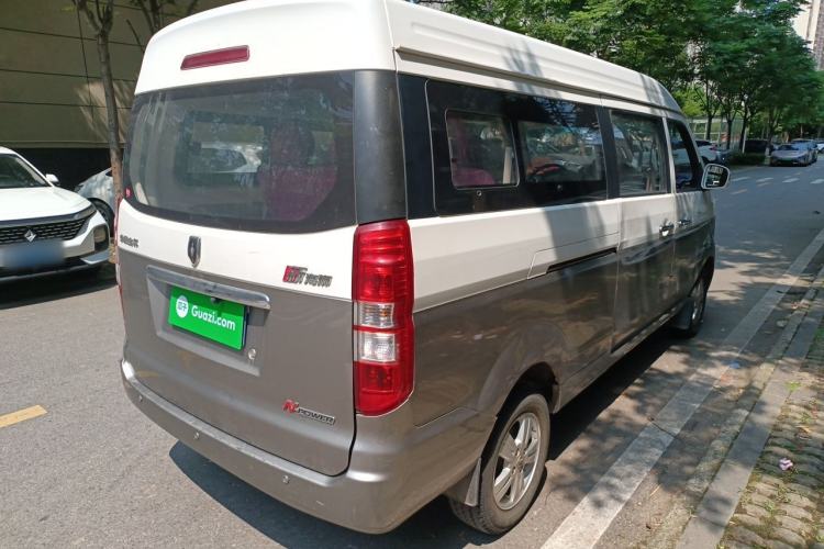 Used Jinbei New Hiace X30L 2018 1.5L Box Truck Wealth Edition Natural Gas DLCG14 Rear Right 45 Deg