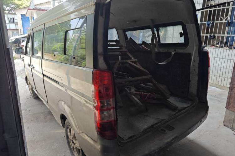 Used Jinbei New Hiace X30L 2018 1.5L Wealth Edition DLCG14 Rear
