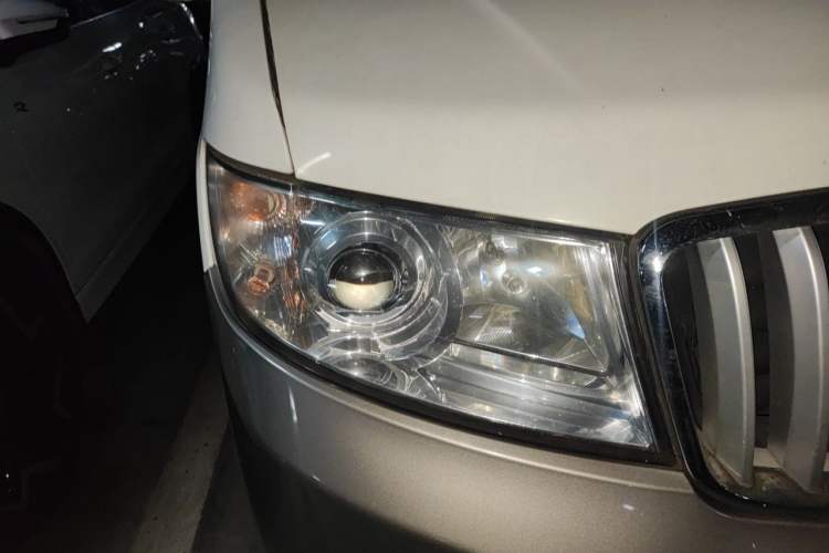 Used Jinbei New Hiace X30L 2018 1.3L Business Edition DLCG12 Right Front Headlight