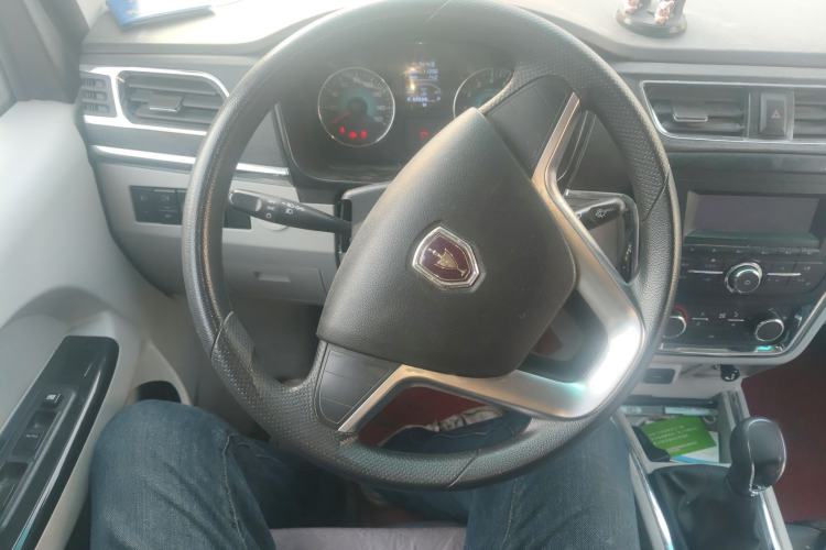 Used Jinbei New Hiace X30L 2018 1.5L Box Truck Wealth Edition Natural Gas DLCG14 Steering Wheel