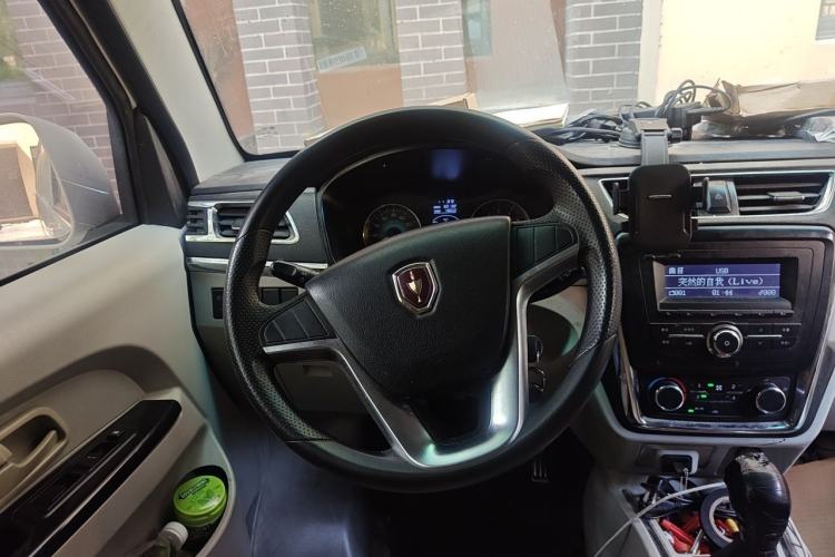 Used Jinbei New Hiace X30L 2018 1.5L Box Truck Wealth Edition DLCG14 Steering Wheel