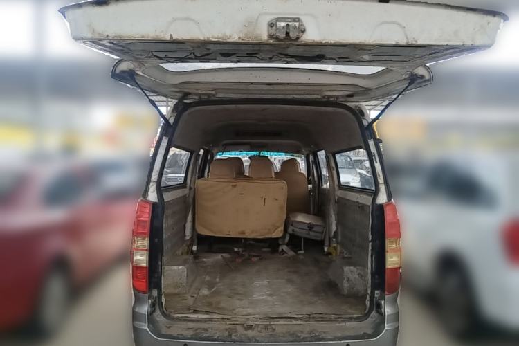 Used Jinbei New Hiace X30L  Trunk