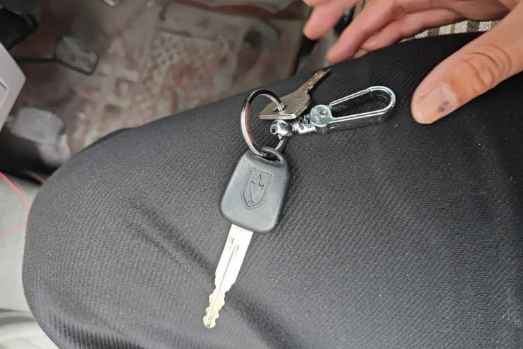 Used Jinbei New Hiace X30L 2018 1.5L Wealth Edition DLCG14 Vehicle Key