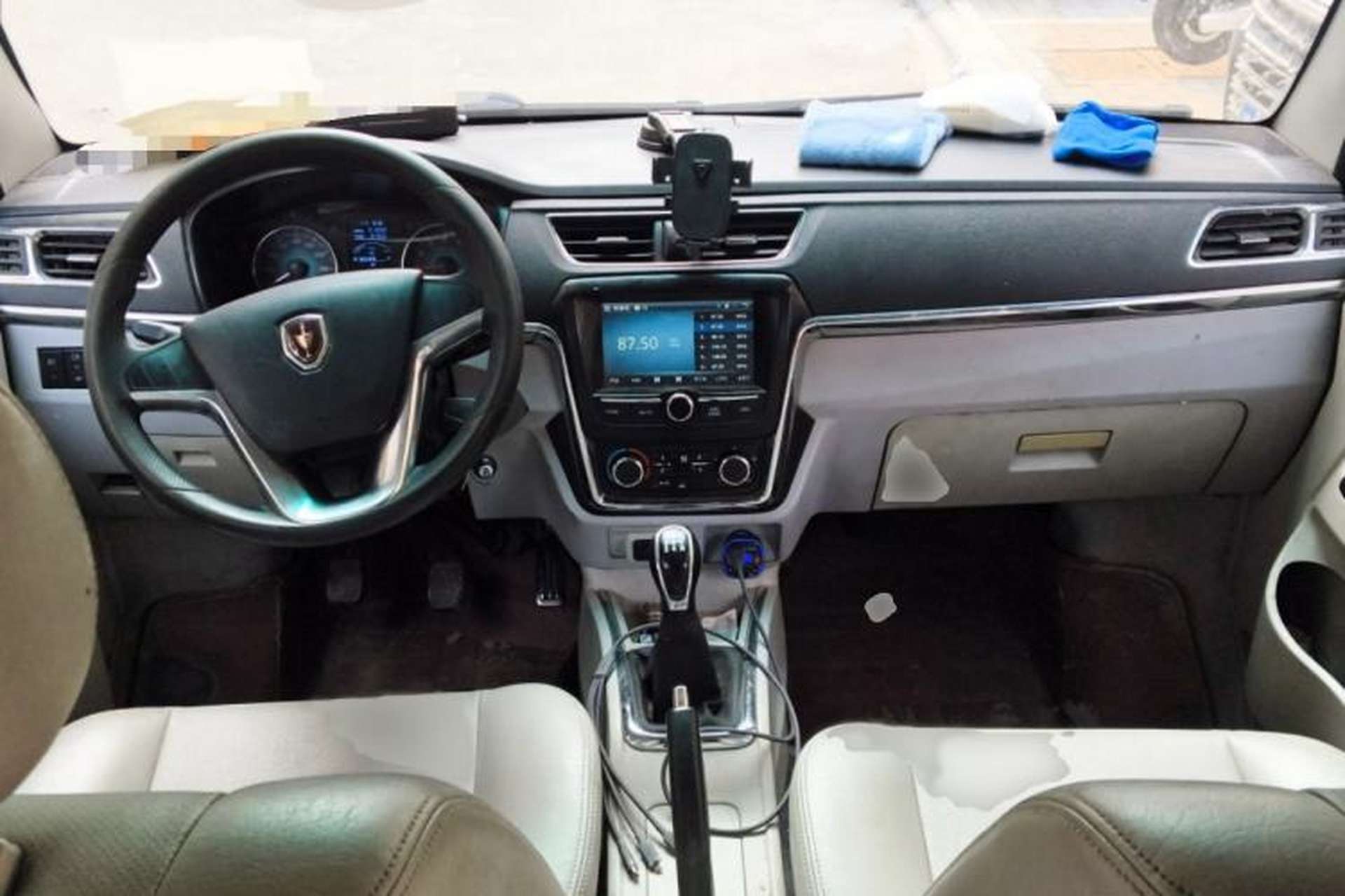 Used Jinbei New Hiace X30L 2018 1.5L Business Edition DLCG14 Interior 2
