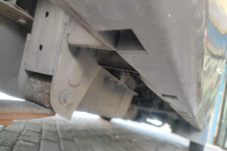Used Jinbei New Hiace X30L 2019 1.5L Wealth Edition China VI SWC15M Chassis Rear Right