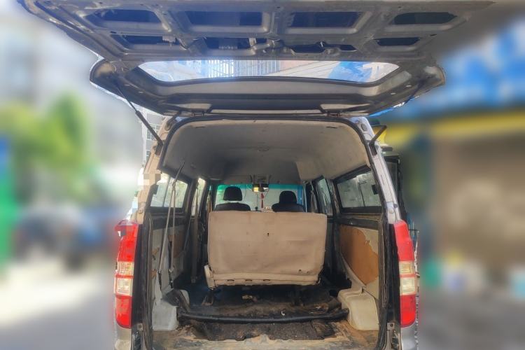 Used Jinbei New Hiace X30L 2019 1.5L Wealth Edition China VI SWC15M Trunk