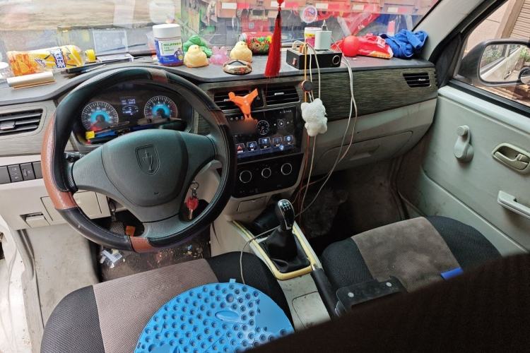 Used Jinbei New Hiace X30L 2019 1.5L Wealth Edition China VI SWC15M Center Console