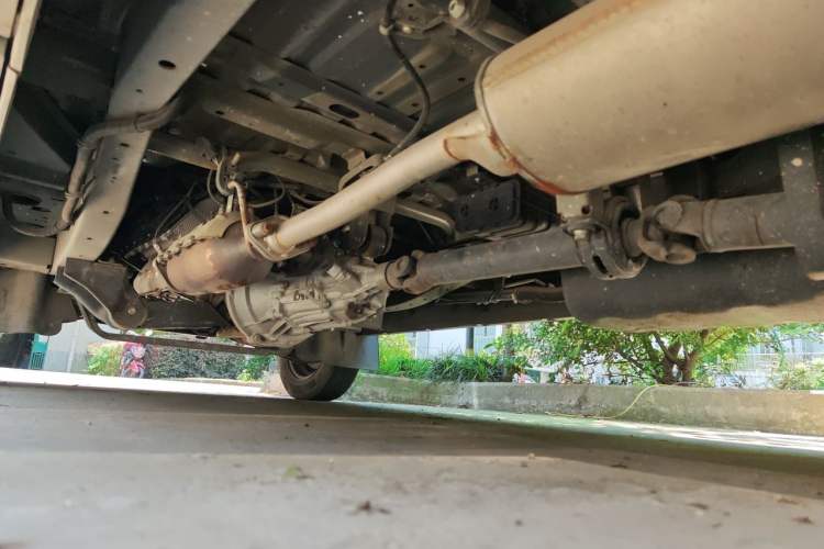 Used Jinbei New Hiace X30L 2019 1.5L Wealth Edition China VI SWC15M Chassis Front Right