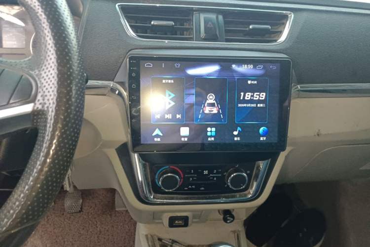 Used Jinbei New Hiace X30L 2019 1.5L Wealth Edition China VI SWC15M Audio And AC Panel