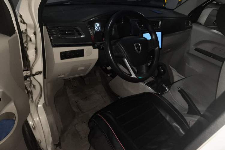 Used Jinbei New Hiace X30L  Center Console