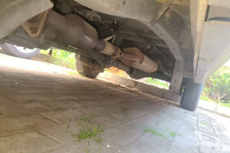 Used Jinbei New Hiace X30L  Chassis Front Left