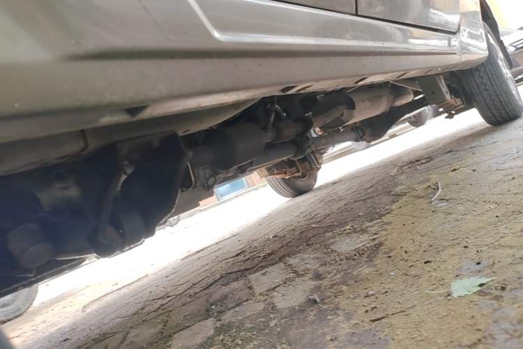 Used Jinbei New Hiace X30L  Chassis Front Left
