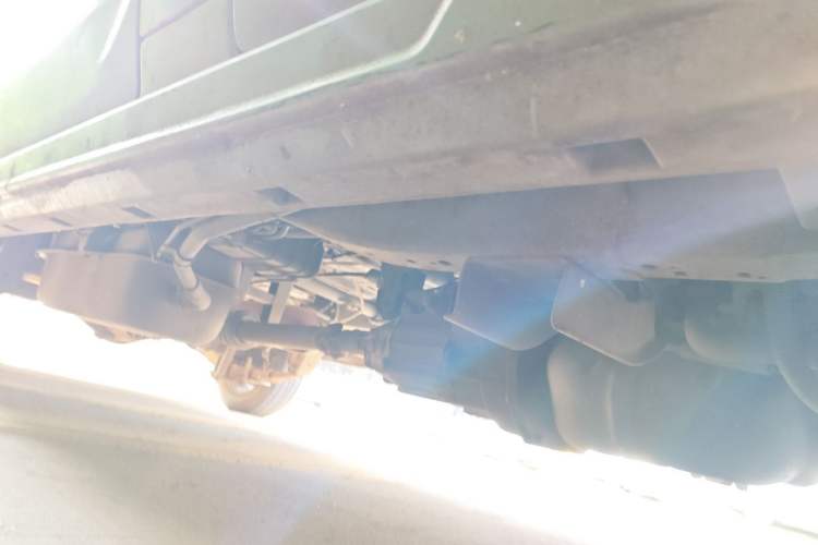 Used Jinbei New Hiace X30L  Chassis Front Right