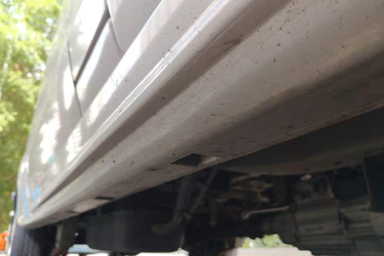 Used Jinbei New Hiace X30L 2019 1.5L Cargo Van Wealth Edition China VI SWC15M Chassis Front Right