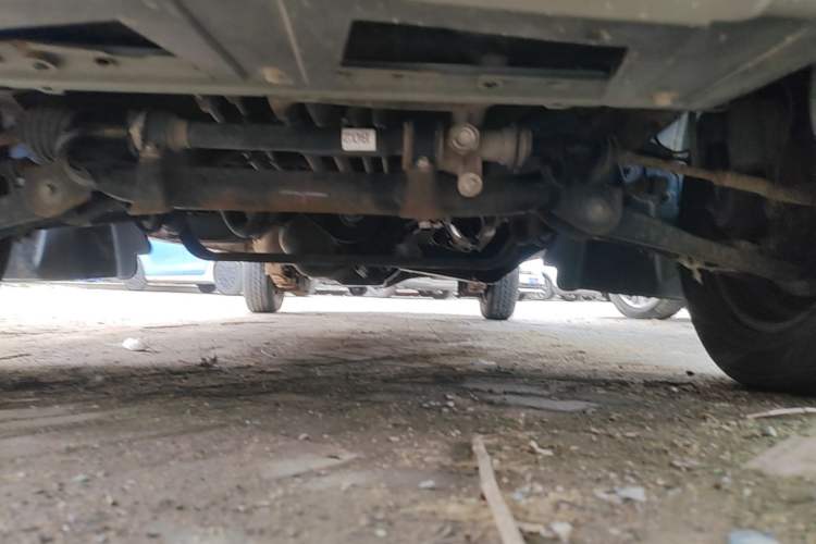 Used Jinbei New Hiace X30L  Chassis Front