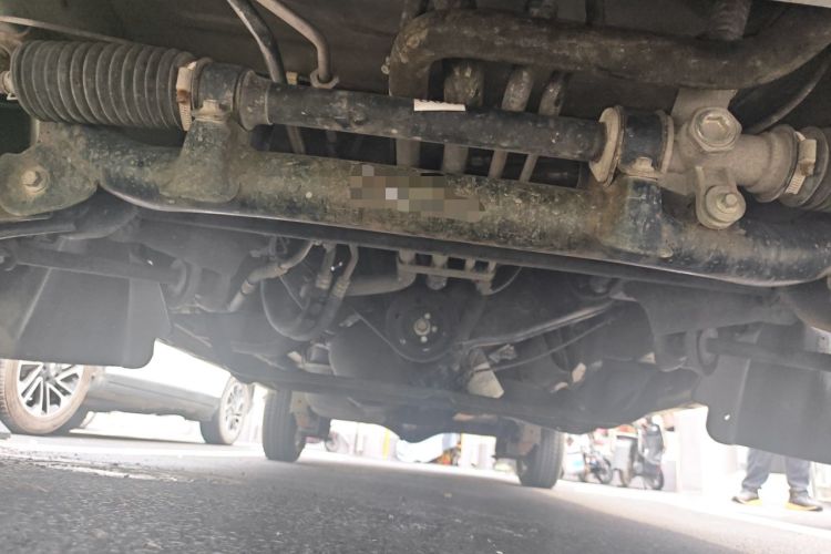 Used Jinbei New Hiace X30L 2019 1.5L Business Edition China VI SWC15M Chassis Front