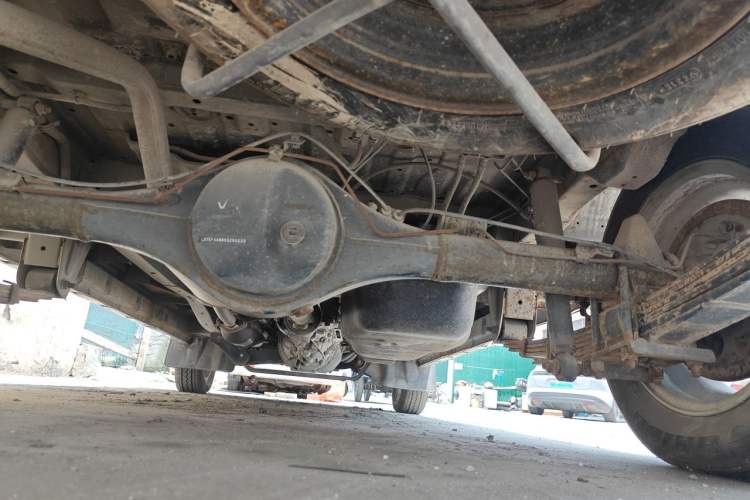 Used Jinbei New Hiace X30L  Chassis Rear