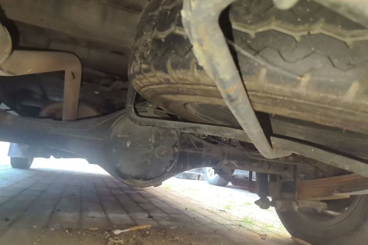 Used Jinbei New Hiace X30L  Chassis Rear