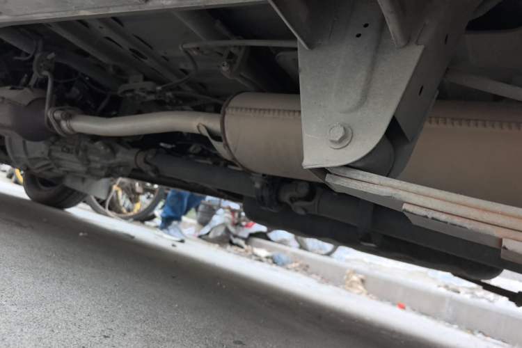 Used Jinbei New Hiace X30L 2019 1.5L Cargo Van Wealth Edition China VI SWC15M Chassis Rear Left