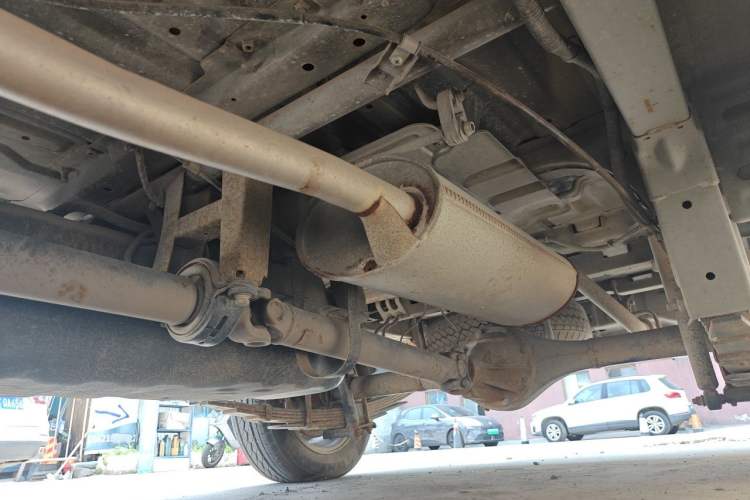 Used Jinbei New Hiace X30L  Chassis Rear Left