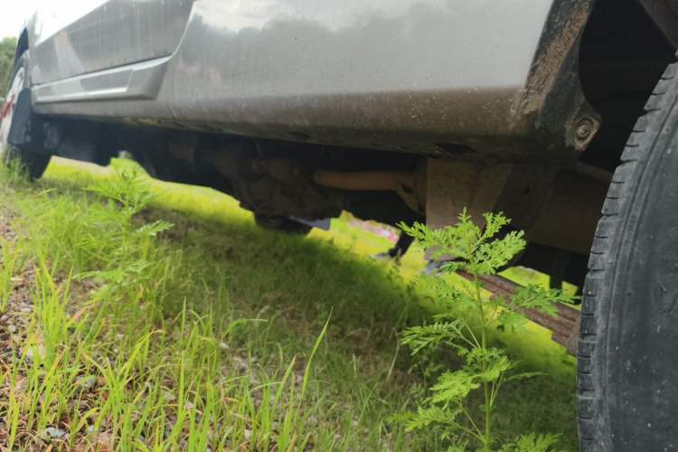Used Jinbei New Hiace X30L  Chassis Rear Left
