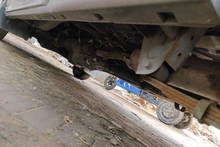 Used Jinbei New Hiace X30L  Chassis Rear Left