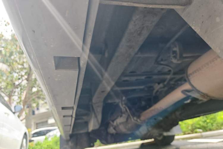 Used Jinbei New Hiace X30L 2019 1.5L Business Edition China VI SWC15M Chassis Rear Left