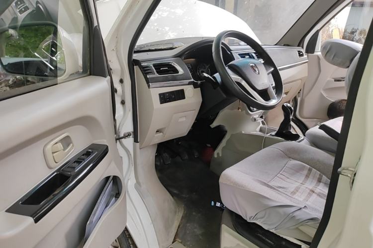 Used Jinbei New Hiace X30L  Driver Seat