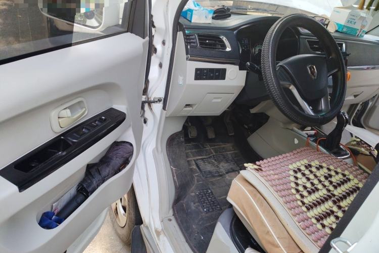 Used Jinbei New Hiace X30L 2019 1.5L Cargo Van Wealth Edition China VI SWC15M Driver Seat