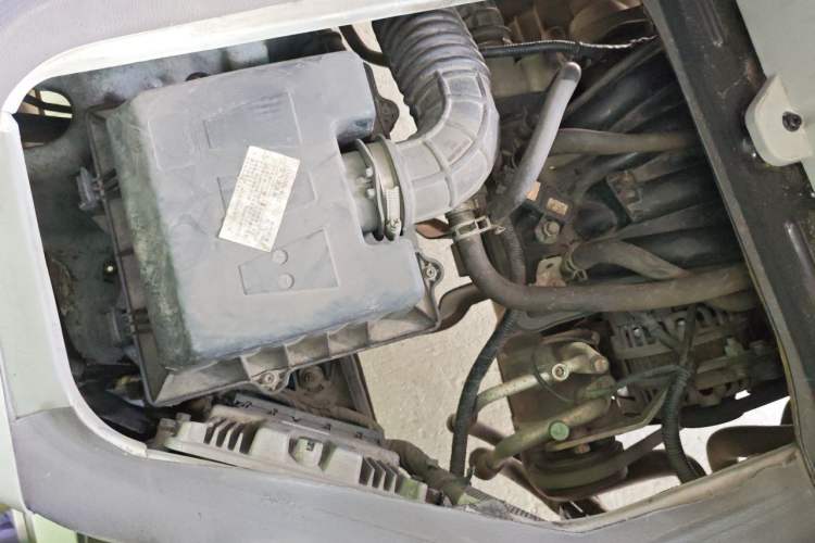Used Jinbei New Hiace X30L  Engine Bay Right
