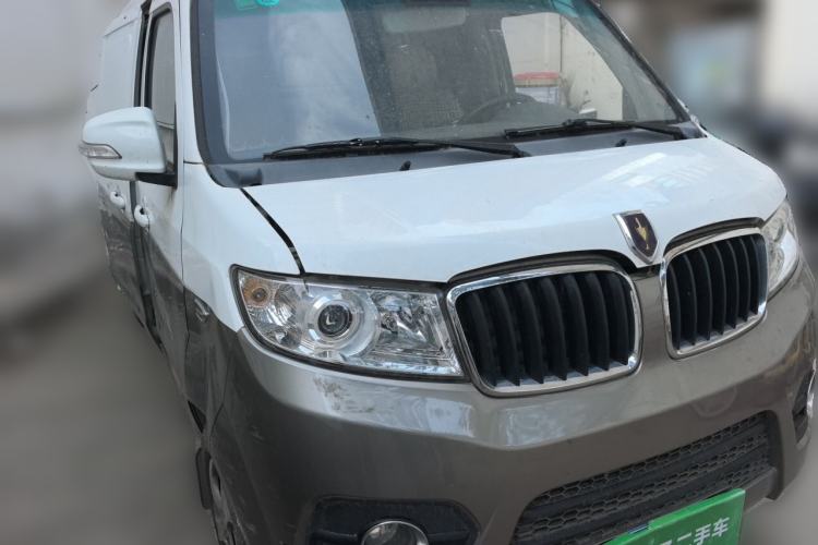 Used Jinbei New Hiace X30L 2019 1.5L Cargo Van Wealth Edition China VI SWC15M Front Right 45 Deg