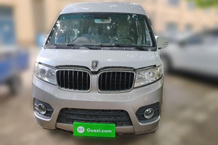 Used Jinbei New Hiace X30L  Front
