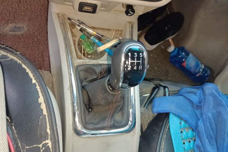 Used Jinbei New Hiace X30L 2019 1.5L Wealth Edition China VI SWC15M Gear Lever