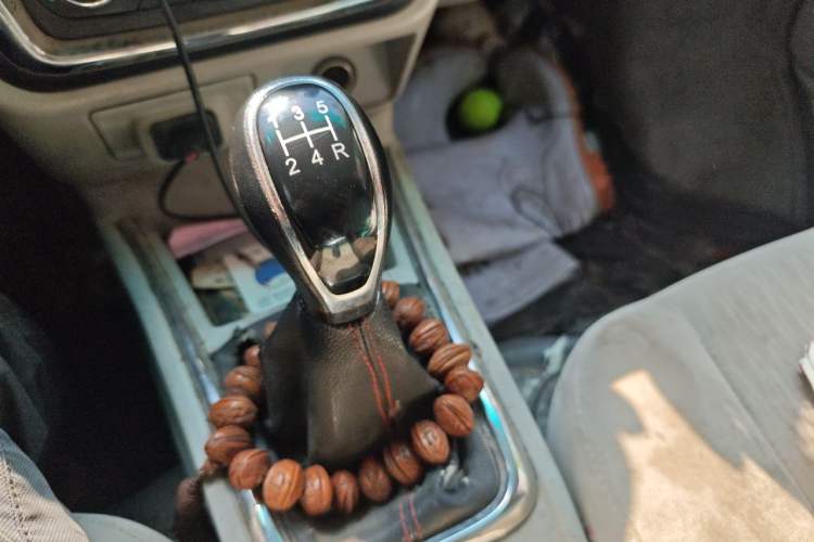 Used Jinbei New Hiace X30L 2019 1.5L Cargo Van Wealth Edition China VI SWC15M Gear Lever
