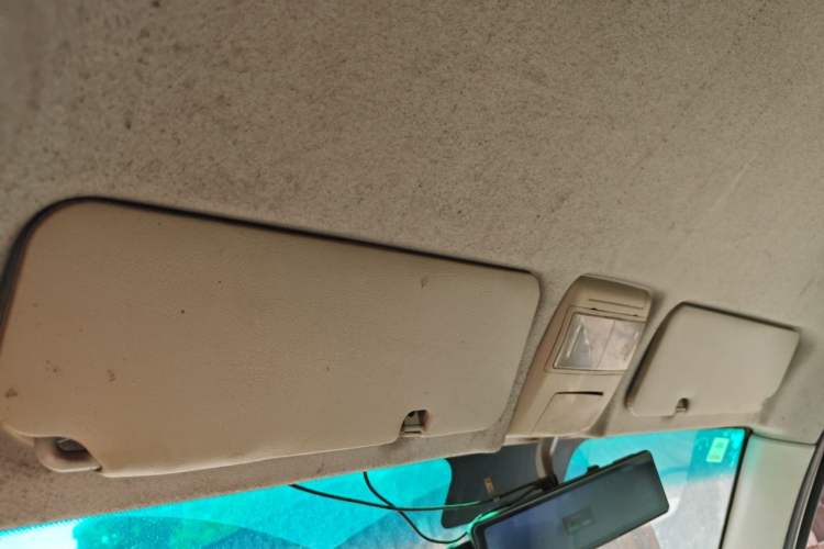Used Jinbei New Hiace X30L 2019 1.5L Cargo Van Wealth Edition China VI SWC15M Headliner