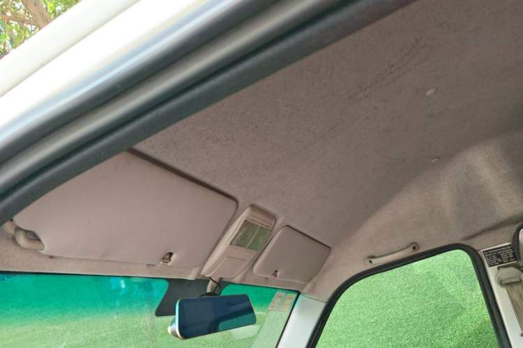 Used Jinbei New Hiace X30L  Headliner