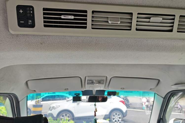 Used Jinbei New Hiace X30L 2019 1.5L Business Edition China VI SWC15M Headliner