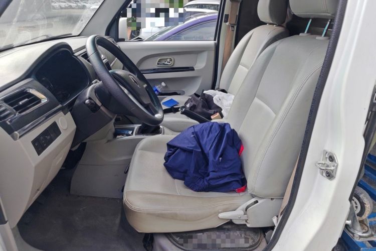 Used Jinbei New Hiace X30L 2019 1.5L Van Business Edition China VI SWC15M Left Rear Seat