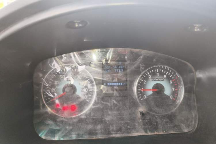 Used Jinbei New Hiace X30L  Odometer Close Up