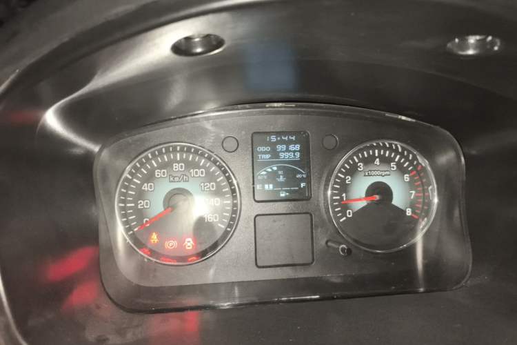 Used Jinbei New Hiace X30L  Odometer Close Up
