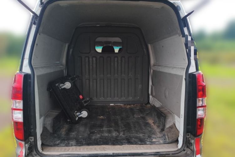 Used Jinbei New Hiace X30L  Trunk
