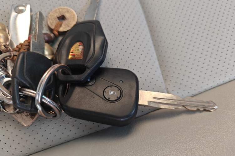 Used Jinbei New Hiace X30L  Vehicle Key