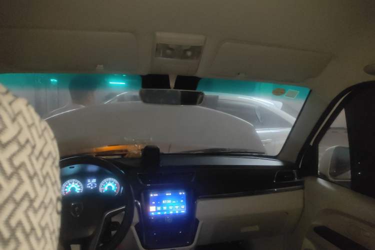 Used Jinbei New Hiace X30L 2019 1.5L Wealth Edition China VI SWC15M Headliner