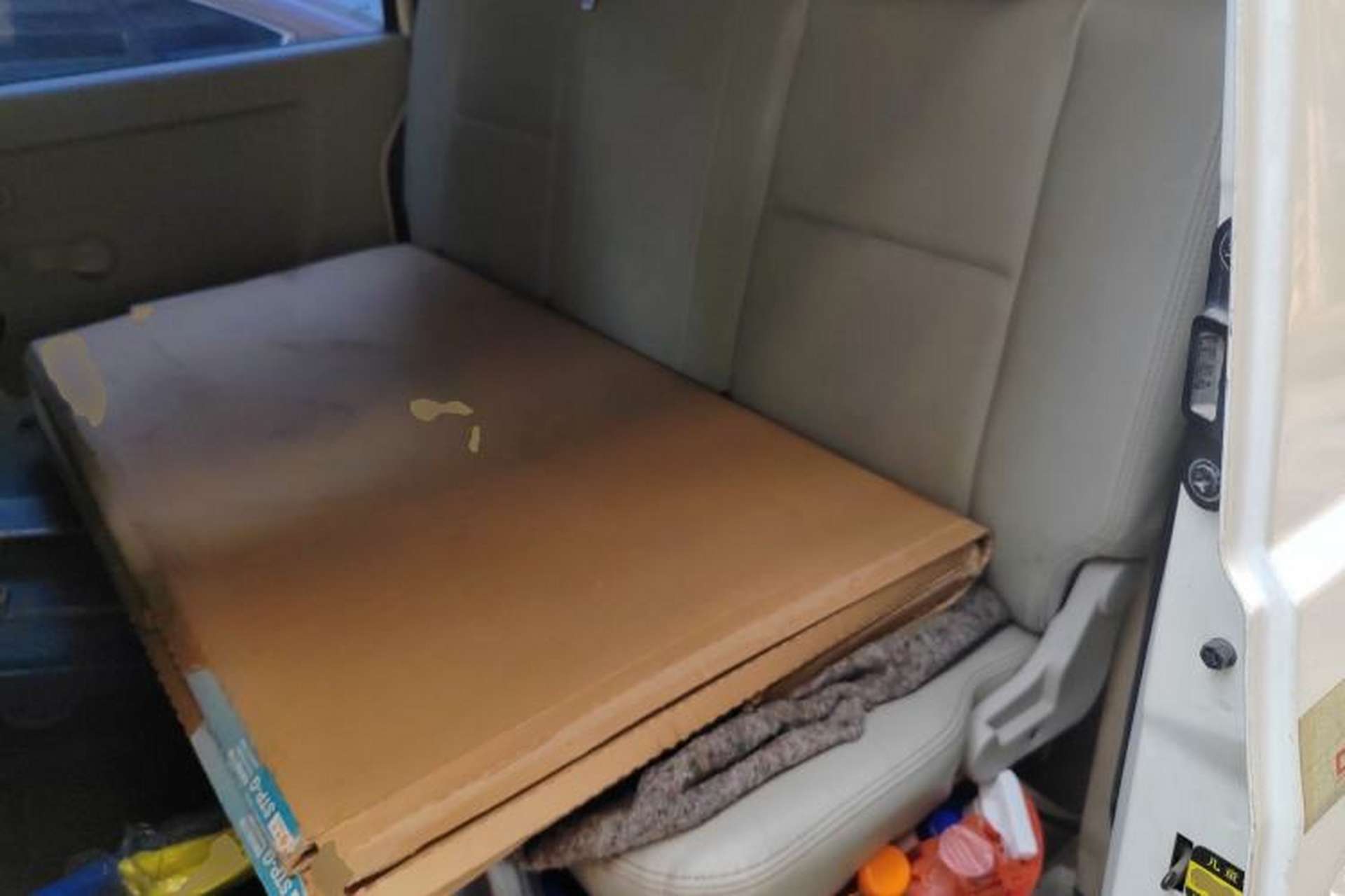 Used Jinbei New Hiace X30L  Left Rear Seat